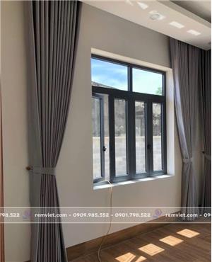 Rèm vải xám trang trọng 019